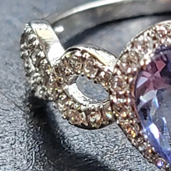 Elegant Rhodium-Plated Size 9 Pear-Shaped Violet Gemstone Ring - Picture 3 of 11